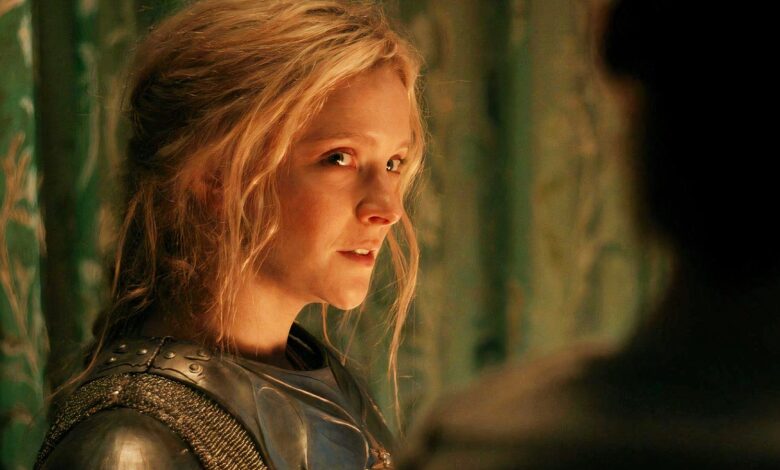 morfydd clark as galadriel in the lord of the rings the rings of power season 1