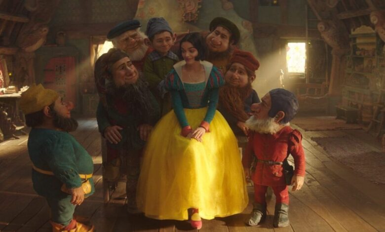 rachel zegler as snow white with the seven dwarfs