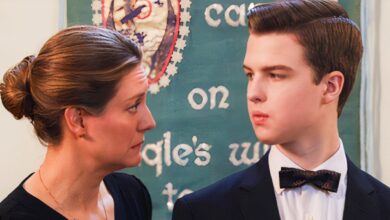 zoe perry as mary and iain armitage as sheldon in young sheldon