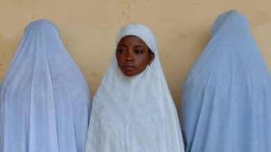 Immigration Officers In Sokoto Foil Attempt To Smuggle Two Teenage Girls To Niger Republic
