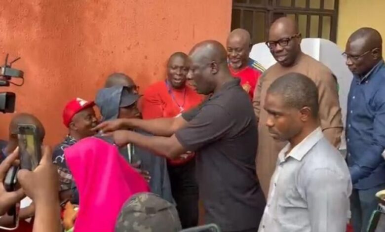 Obaseki Clears Polling Unit For Ighodalo