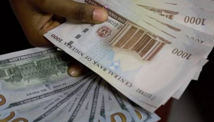 Naira pulih ke N1,561 di jendela I&E karena harga minyak tetap stabil di atas 