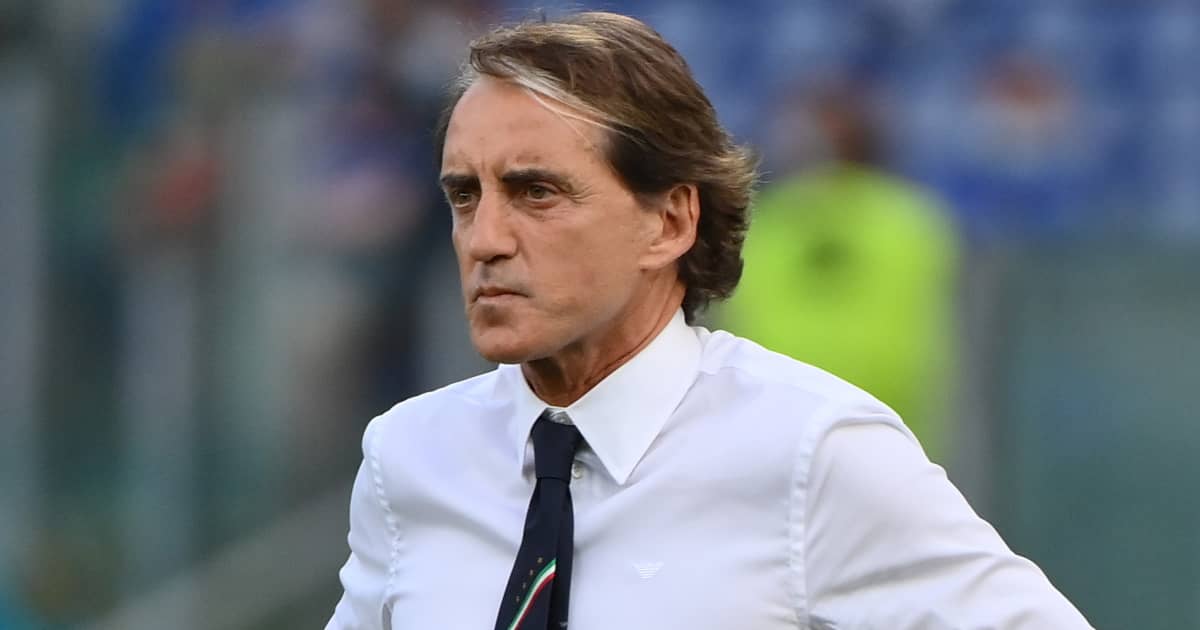 Mancini meninggalkan pekerjaannya di Arab Saudi dengan penghargaan rekor dunia